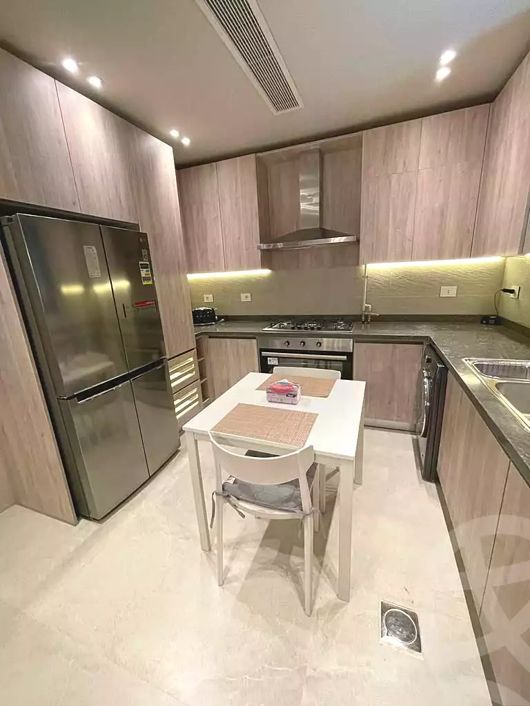 https://aqarmap.com.eg/en/listing/6886591-for-rent-cairo-el-sheikh-zayed-city-compounds-kmbwnd-wyst-twn-swdyk