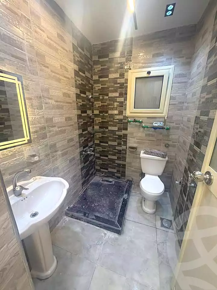 https://aqarmap.com.eg/en/listing/6886625-for-sale-alexandria-al-agamy-lbytsh