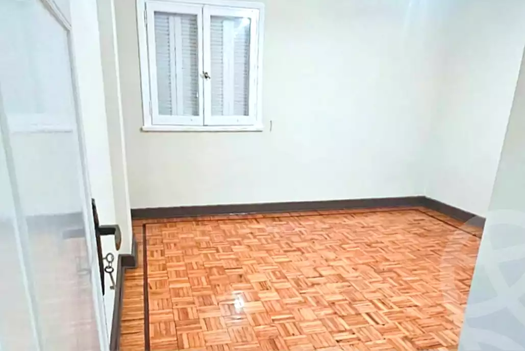 https://aqarmap.com.eg/en/listing/6886711-for-rent-alexandria-ganaklis
