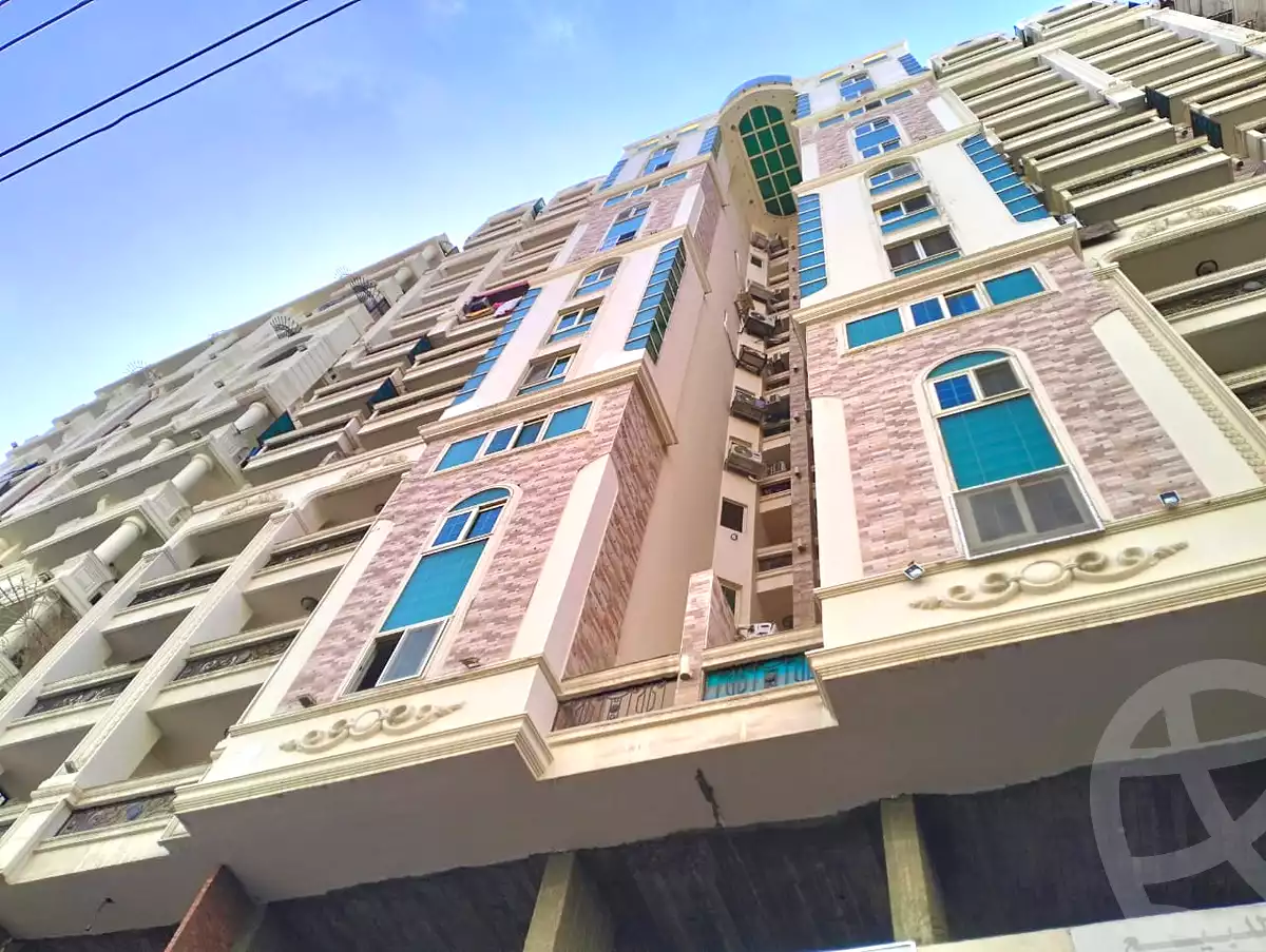 https://aqarmap.com.eg/ar/listing/6886772-for-sale-alexandria-roshdy-shr-hmd-shwqy