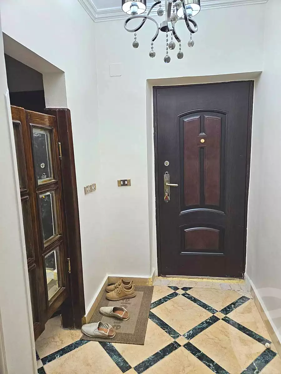 https://aqarmap.com.eg/ar/listing/6886808-for-sale-cairo-helwan-mohamed-sayed-ahmed-st