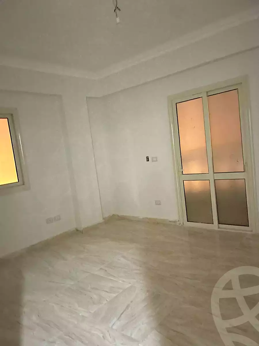 https://aqarmap.com.eg/ar/listing/6886809-for-rent-cairo-el-sheikh-zayed-city-el-hay-el-hady-ashaer