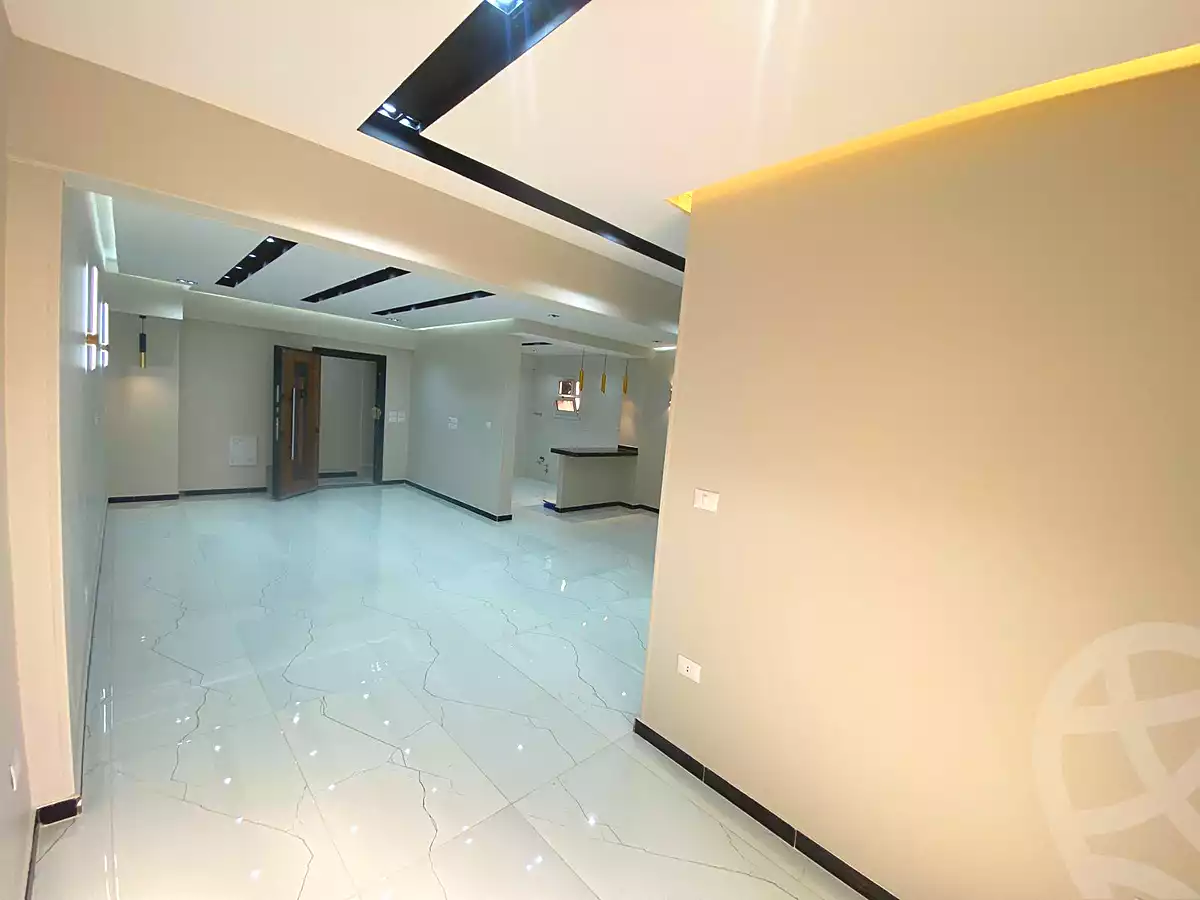https://aqarmap.com.eg/ar/listing/6886901-for-sale-cairo-el-sheikh-zayed-city-el-hay-elsades-ashaer
