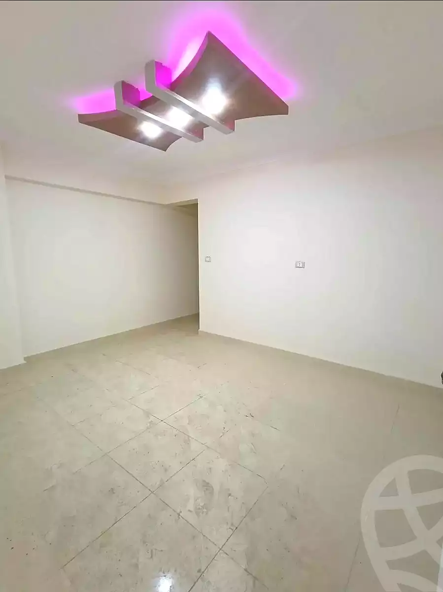 https://aqarmap.com.eg/en/listing/6886949-for-sale-alexandria-lsywf-el-falki