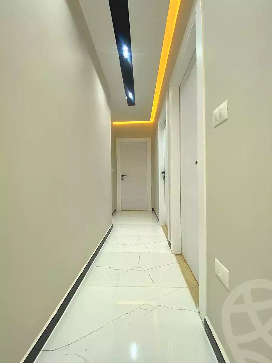 https://aqarmap.com.eg/ar/listing/6887033-for-sale-cairo-el-sheikh-zayed-city-el-hay-elsades-ashaer