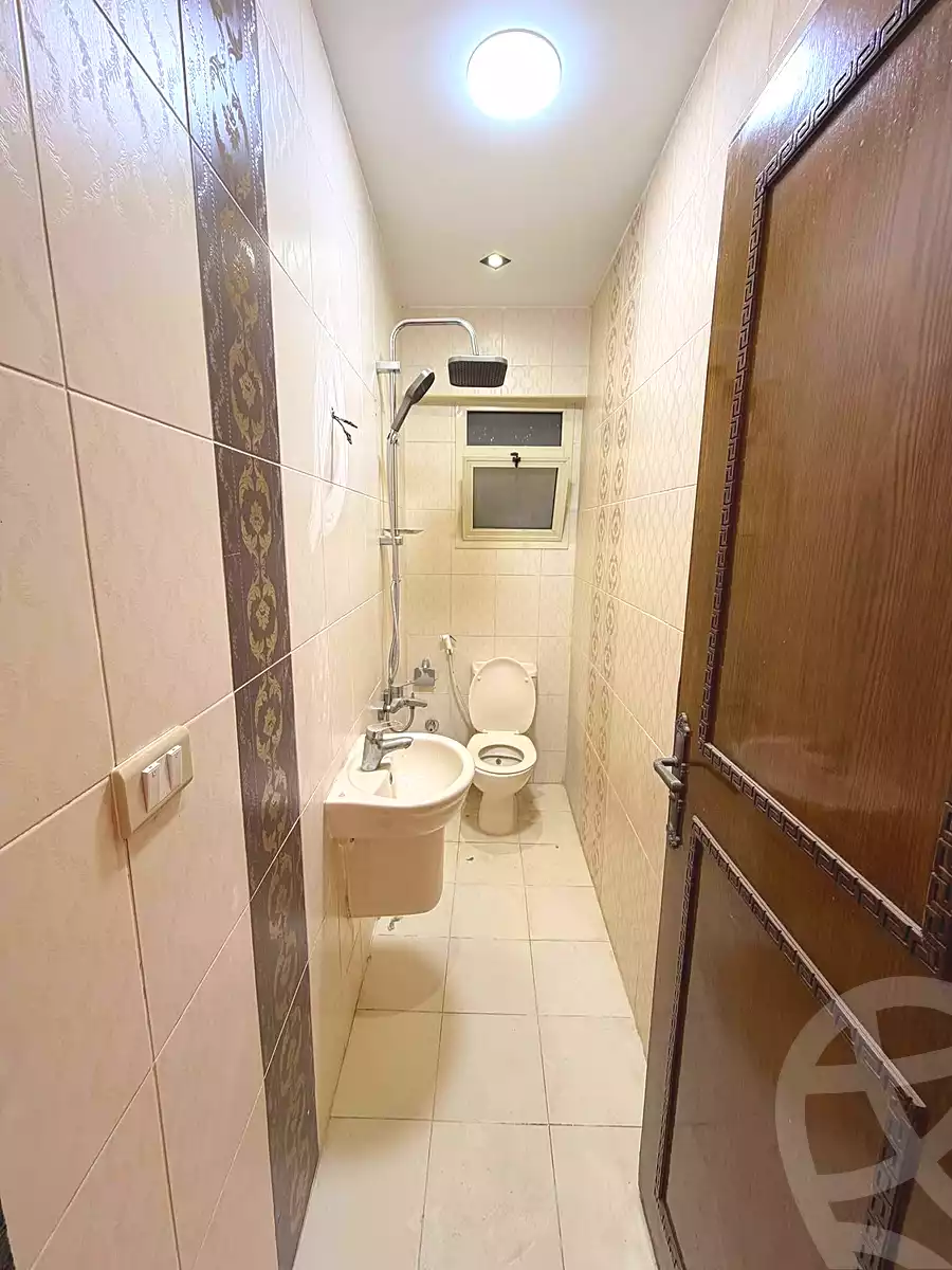 https://aqarmap.com.eg/ar/listing/6887189-for-sale-alexandria-sydy-bshr-sydy-bshr-bhry-shr-mhmwd-l-yswy