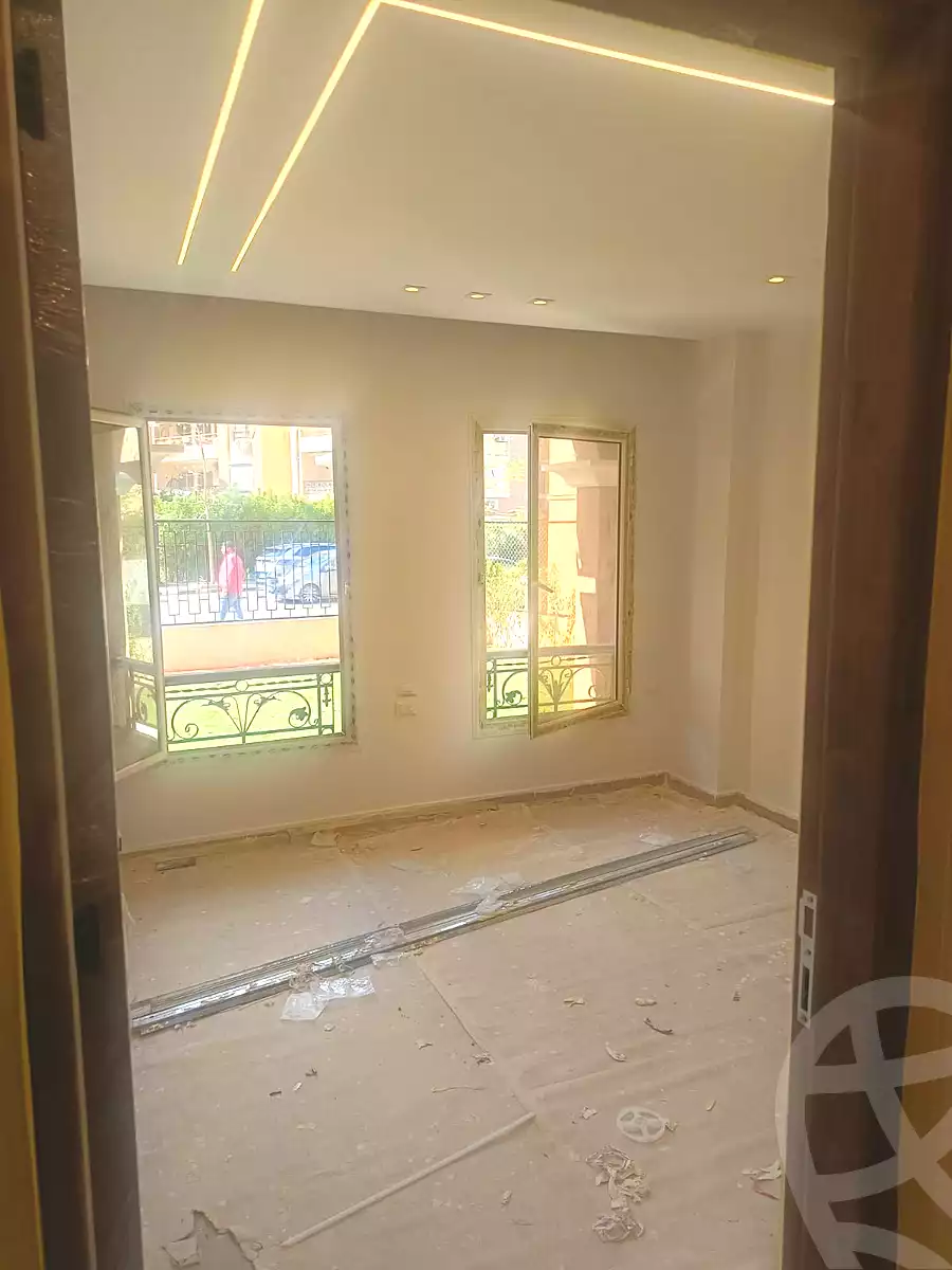 https://aqarmap.com.eg/ar/listing/6887172-for-sale-cairo-el-sheikh-zayed-city-compounds-el-khamayel