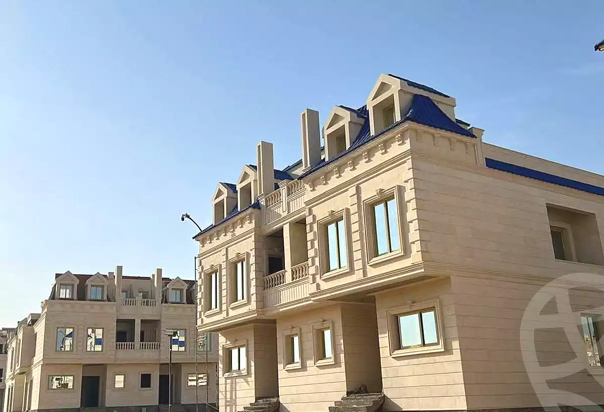 https://aqarmap.com.eg/ar/listing/6887365-for-sale-cairo-al-oubour-compounds-turath-park-compound