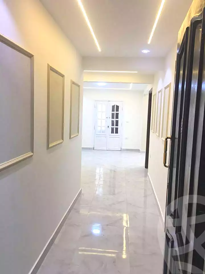 https://aqarmap.com.eg/ar/listing/6887893-for-sale-cairo-el-haram-shareaa-khatem-el-morsalen