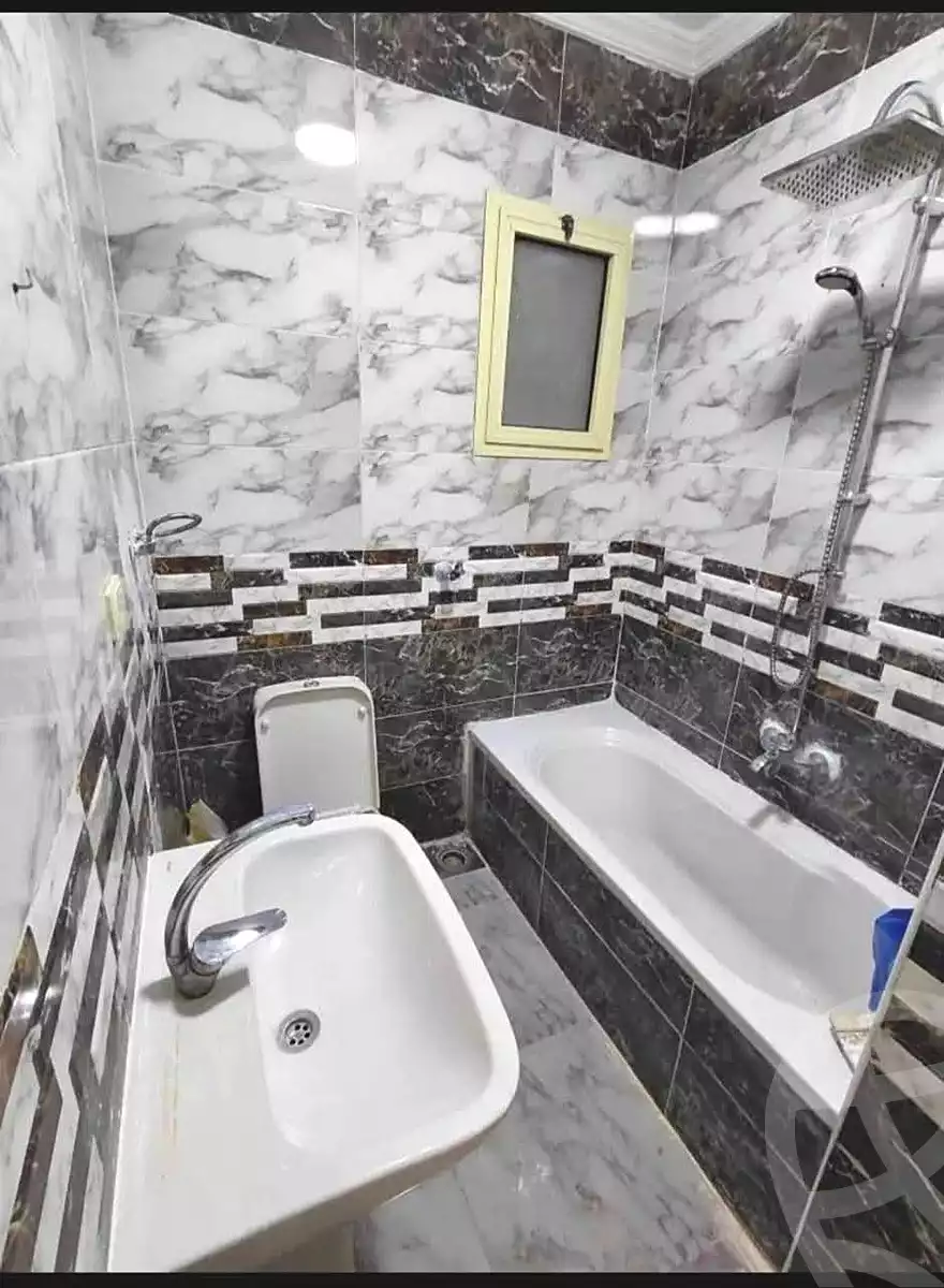 https://aqarmap.com.eg/en/listing/6888072-for-sale-alexandria-sydy-bshr-sydy-bshr-bhry-shr-khld-bn-lwlyd