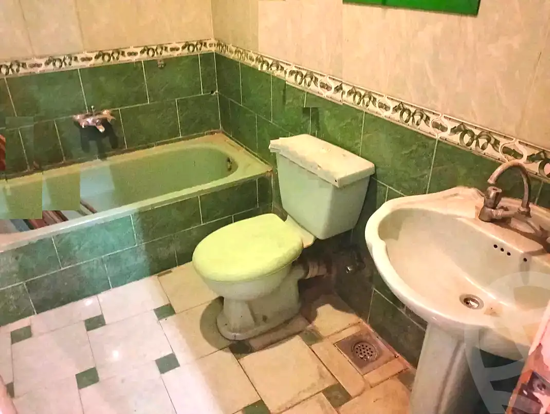 https://aqarmap.com.eg/en/listing/6888120-for-sale-cairo-helwan-helwan-el-sharkeya-zaki-hawas-st