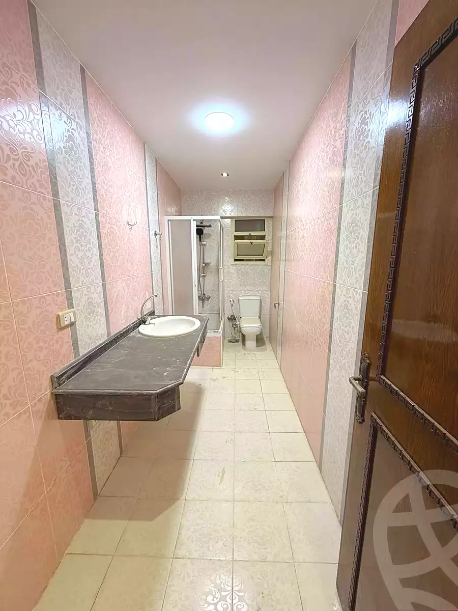 https://aqarmap.com.eg/en/listing/6888362-for-sale-alexandria-sydy-bshr-sydy-bshr-bhry