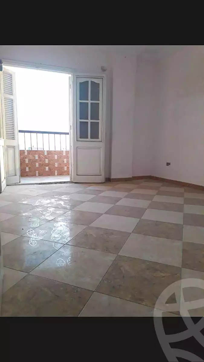 https://aqarmap.com.eg/ar/listing/6888732-for-sale-cairo-helwan-helwan-el-sharkeya-khesro-basha-st
