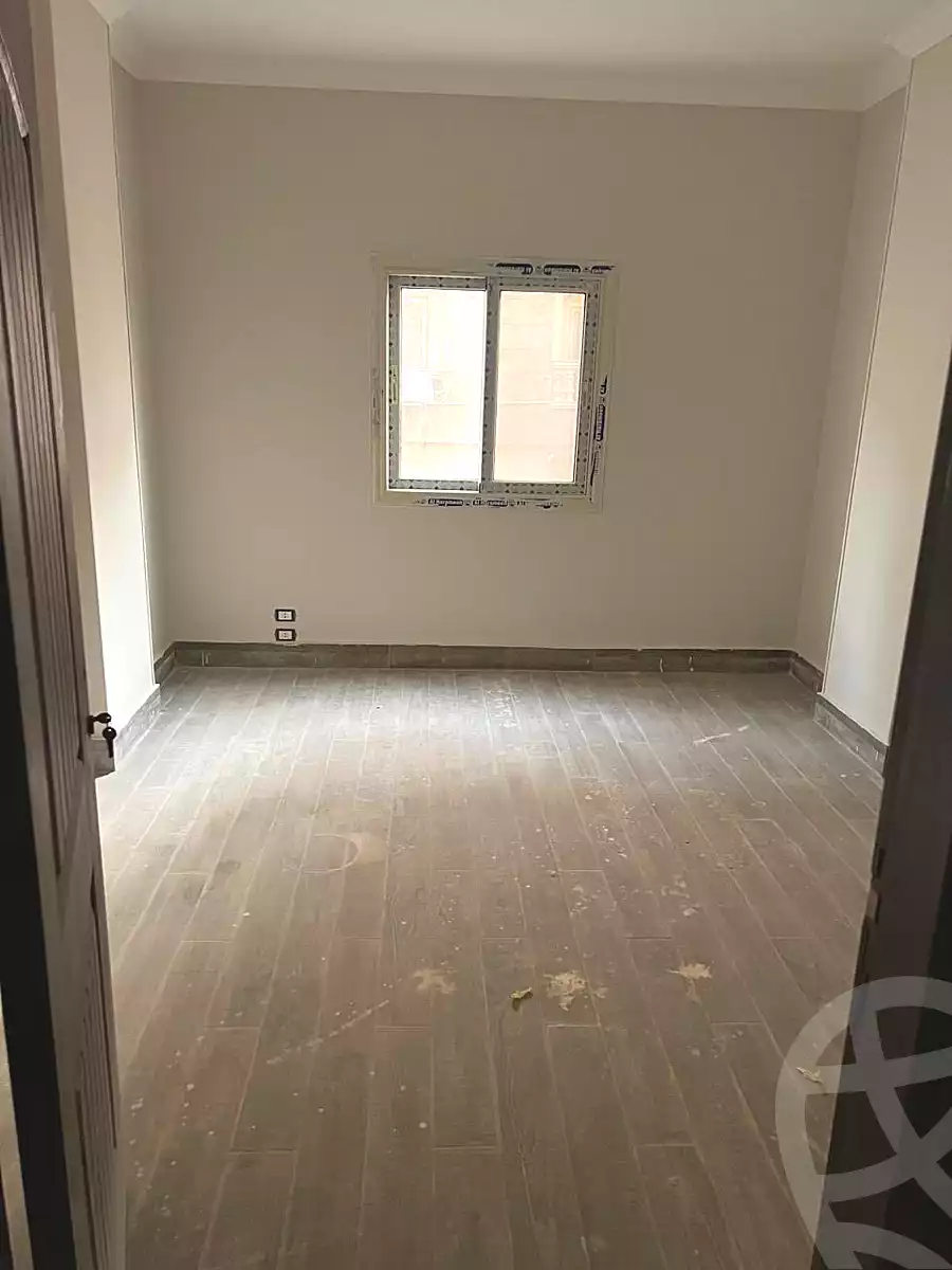 https://aqarmap.com.eg/ar/listing/6888733-for-sale-cairo-new-cairo-compounds-el-mostashareen-compound