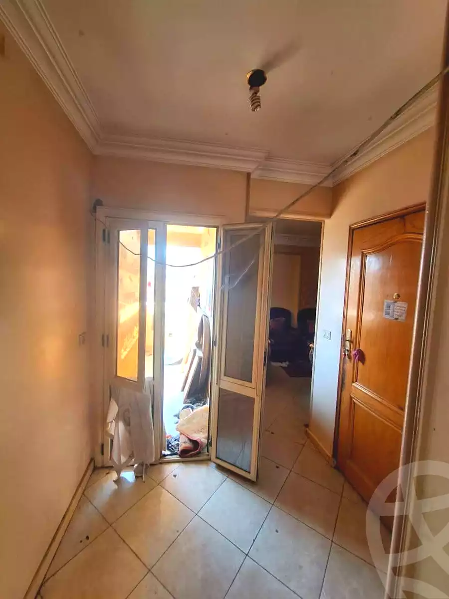 https://aqarmap.com.eg/ar/listing/6888746-for-sale-alexandria-alhadara-abou-el-ola-st