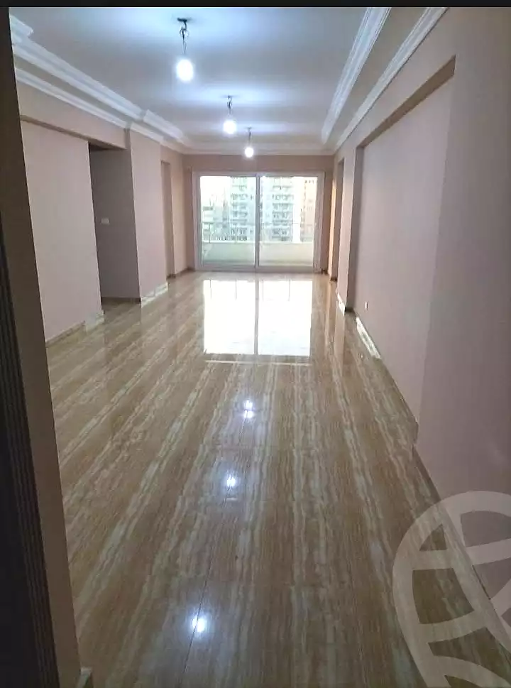 https://aqarmap.com.eg/ar/listing/6888808-for-rent-alexandria-camp-cesar