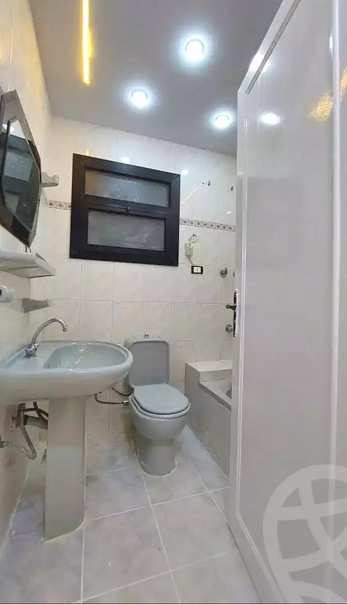 https://aqarmap.com.eg/en/listing/6888892-for-sale-alexandria-al-agamy-shataa-el-nakheel