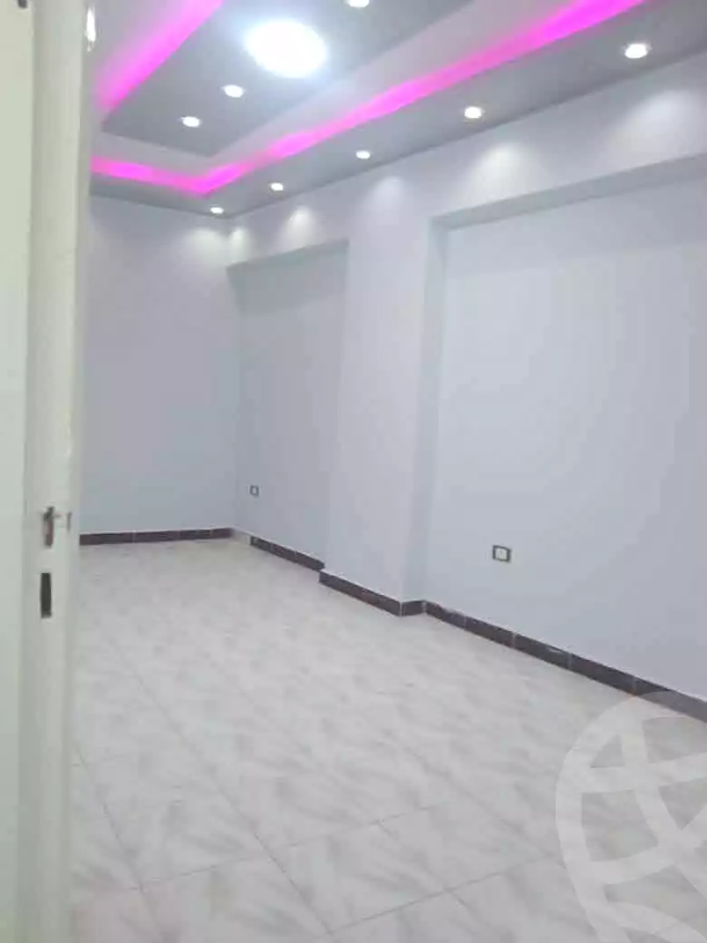 https://aqarmap.com.eg/ar/listing/6889432-for-rent-alexandria-al-agamy-bw-ywsf