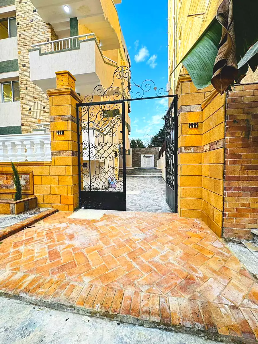 https://aqarmap.com.eg/en/listing/6889483-for-sale-alexandria-al-agamy-shataa-el-nakheel