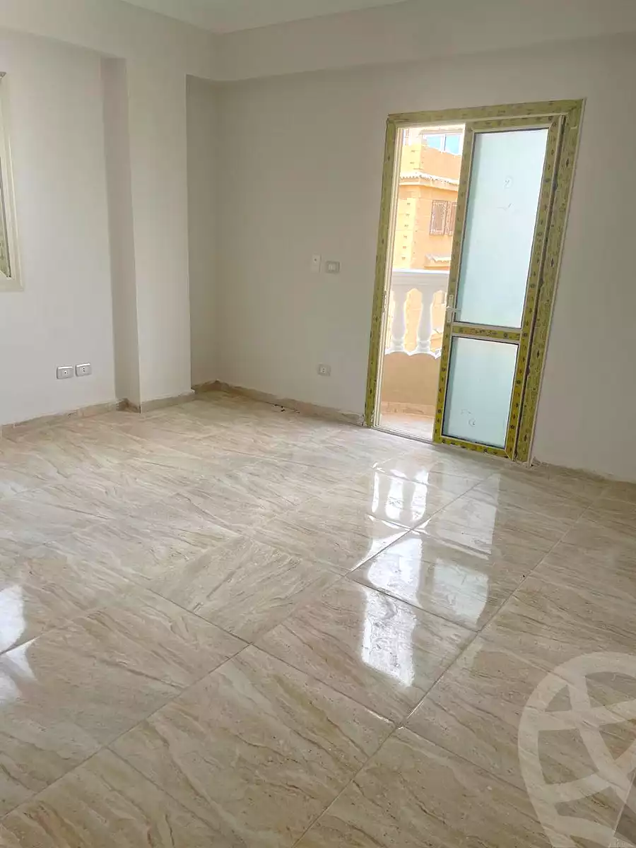 https://aqarmap.com.eg/en/listing/6889698-for-rent-cairo-el-sheikh-zayed-city-el-hay-el-hady-ashaer-area-1-street-10
