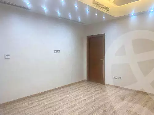 https://aqarmap.com.eg/en/listing/6889796-for-sale-cairo-new-cairo-compounds-kyrw-byzns-blz-btr-hwm-llttwyr