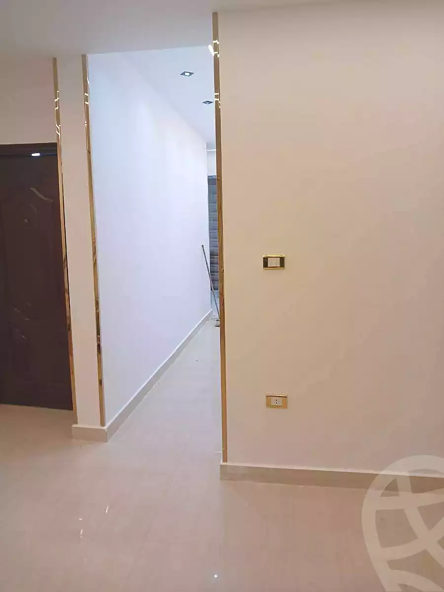 https://aqarmap.com.eg/en/listing/6889996-for-sale-alexandria-al-agamy-lbytsh-bianchiii