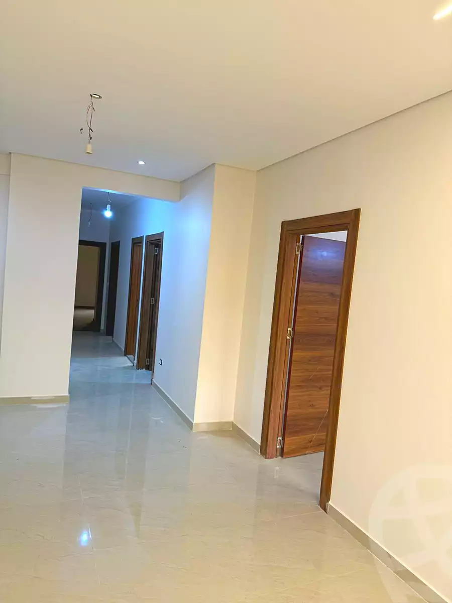 https://aqarmap.com.eg/ar/listing/6890034-for-sale-cairo-new-cairo-el-narges-el-narges-omarat-street-79