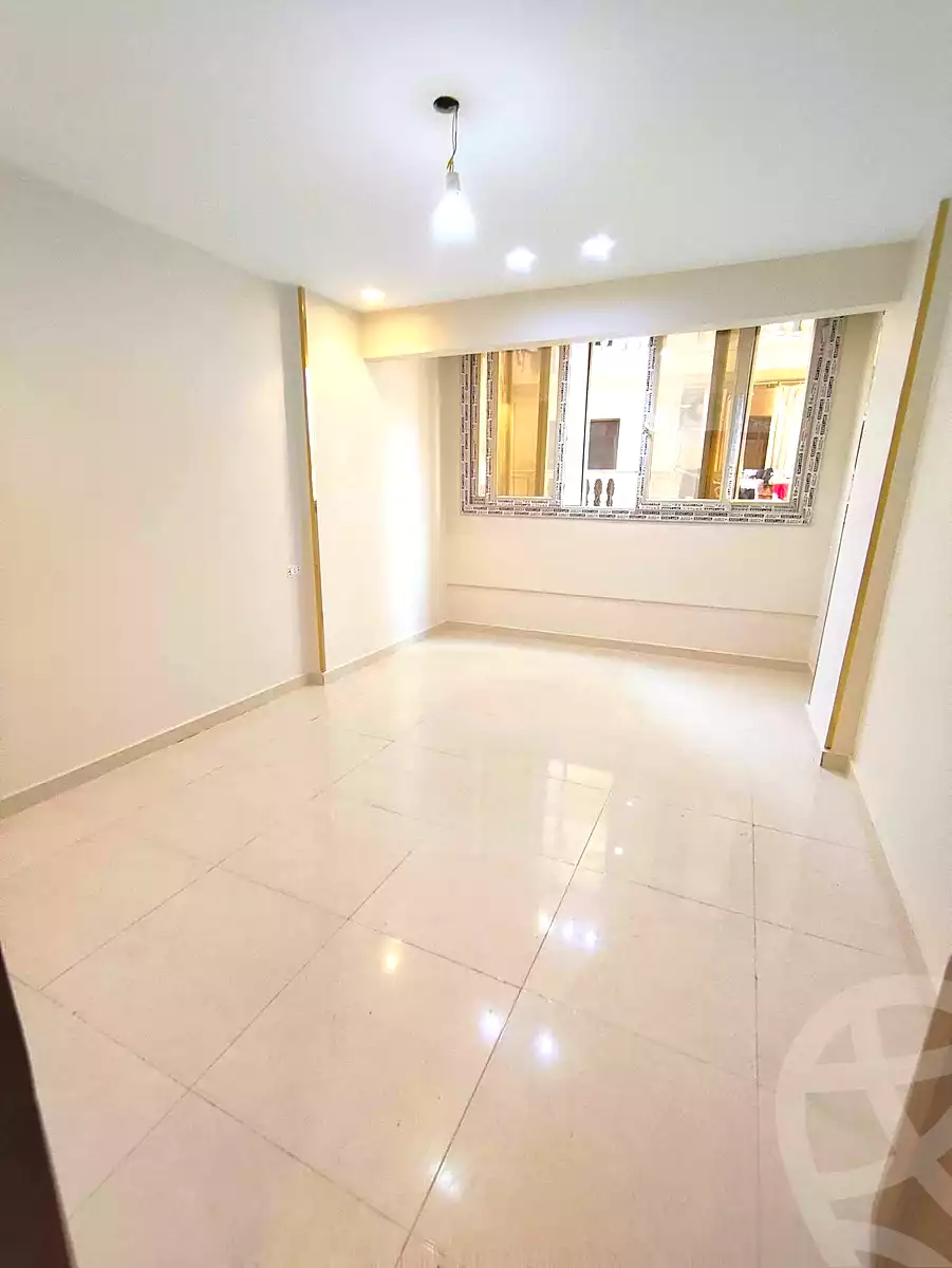 https://aqarmap.com.eg/en/listing/6890078-for-sale-alexandria-el-asafra-l-sfr-bhry-el-geish-rd