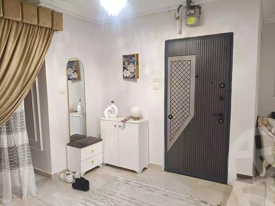 https://aqarmap.com.eg/en/listing/6890134-for-sale-alexandria-al-agamy-el-hanouvel-kasr-al-quiri-st-1