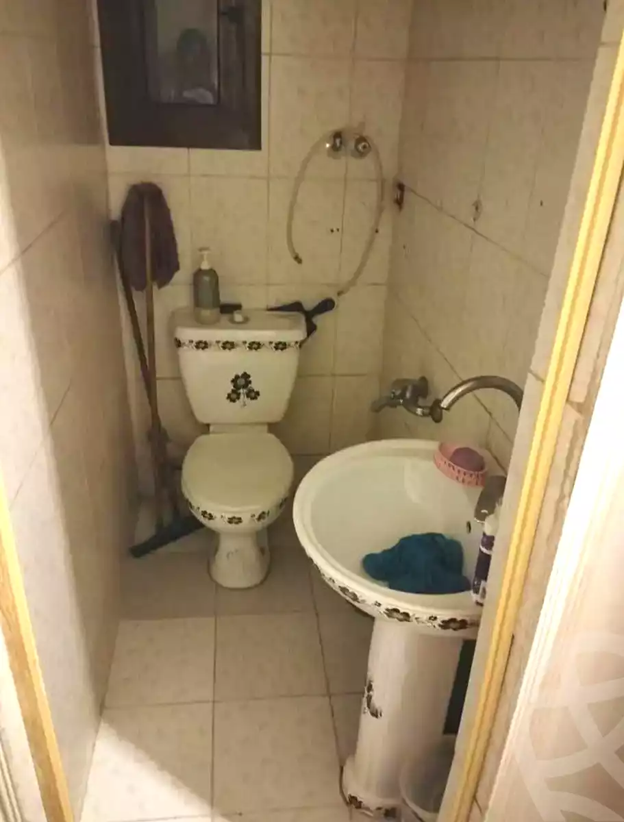 https://aqarmap.com.eg/en/listing/6890141-for-sale-alexandria-sydy-bshr