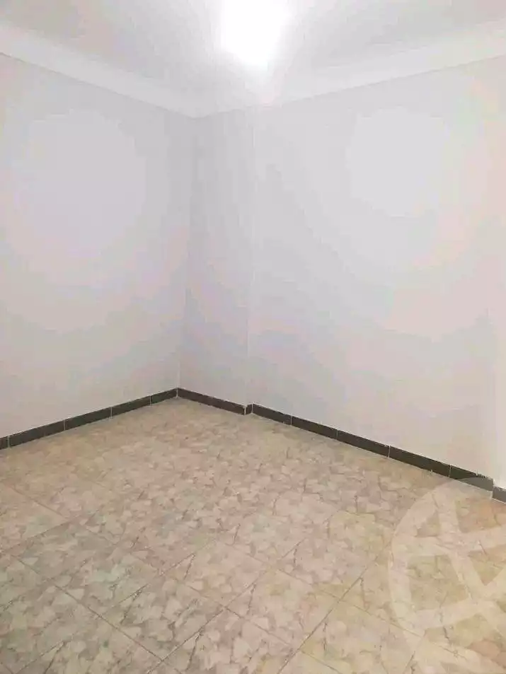 https://aqarmap.com.eg/ar/listing/6890153-for-sale-alexandria-sydy-bshr-sydy-bshr-bhry-el-fakharany-st