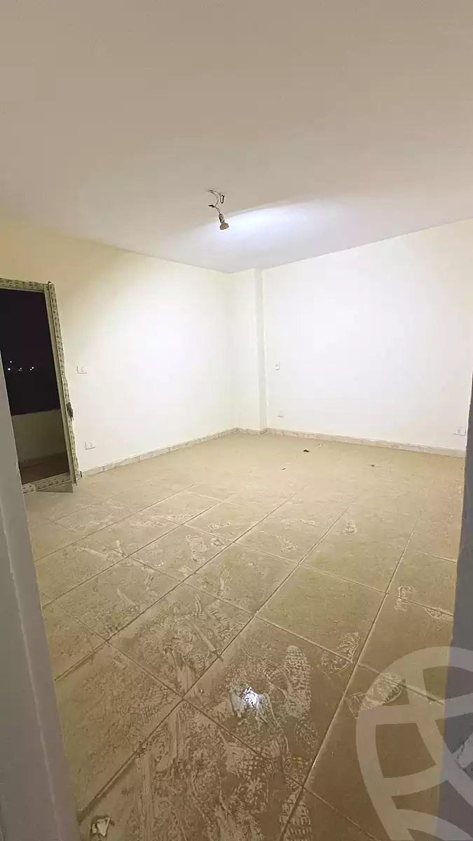 https://aqarmap.com.eg/en/listing/6890471-for-sale-cairo-15th-of-may-family-housing