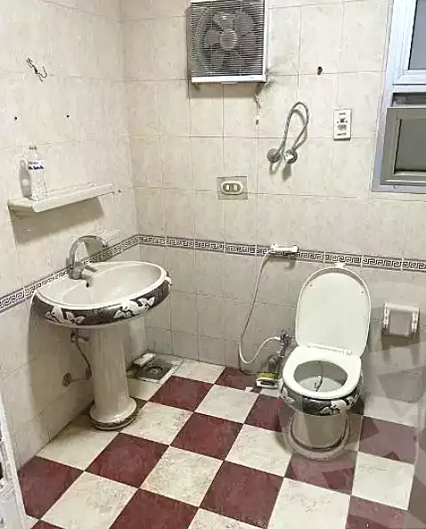 https://aqarmap.com.eg/en/listing/6890617-for-sale-ismailia-ismailia-city-shebeen-st