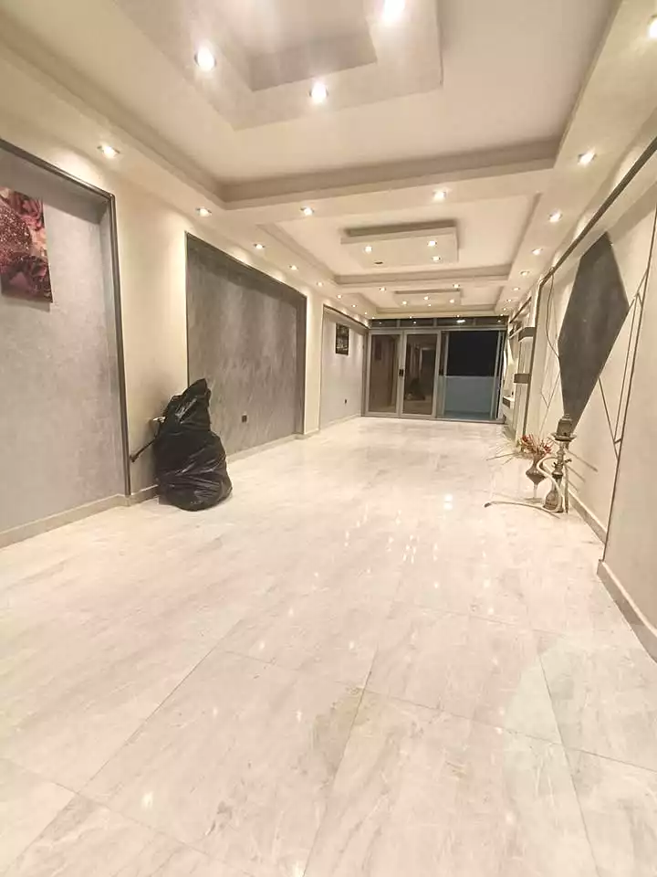 https://aqarmap.com.eg/ar/listing/6890825-for-sale-alexandria-al-agamy-lbytsh-bianchiii