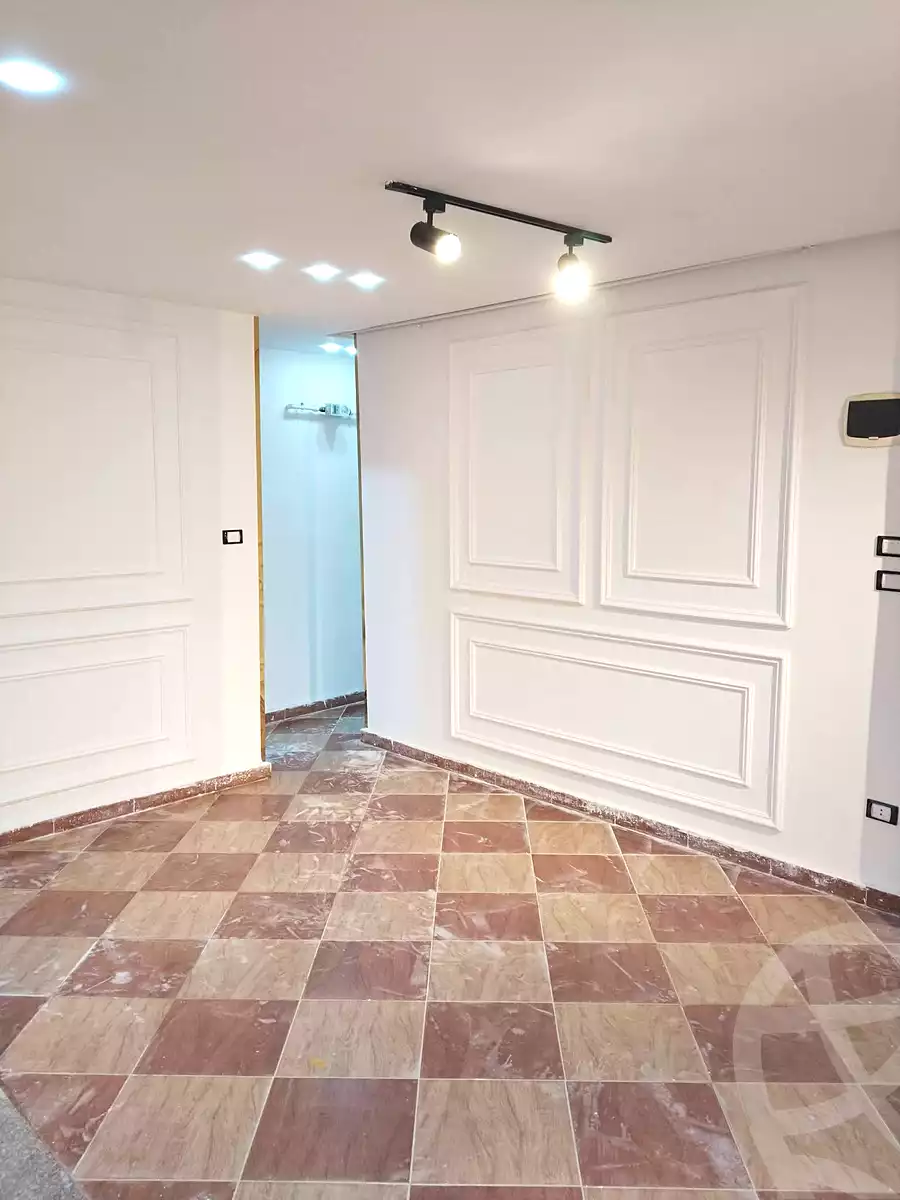 https://aqarmap.com.eg/ar/listing/6890906-for-sale-alexandria-al-agamy-el-hanouvel-al-haded-we-al-soulb-st