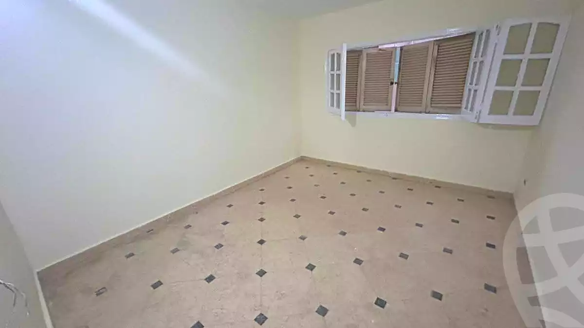 https://aqarmap.com.eg/en/listing/6890991-for-sale-cairo-ain-shams-ahmed-esmat-st