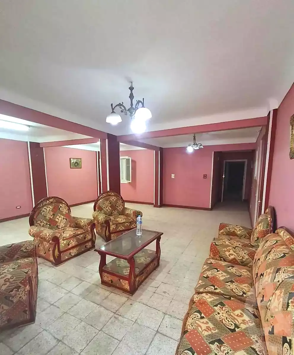 https://aqarmap.com.eg/en/listing/6891386-for-sale-alexandria-lsywf-shamaa