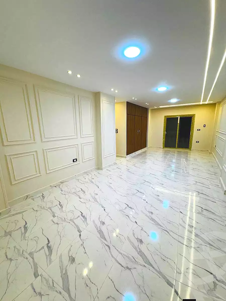 https://aqarmap.com.eg/ar/listing/6891509-for-sale-alexandria-al-agamy-lbytsh-bianchiii