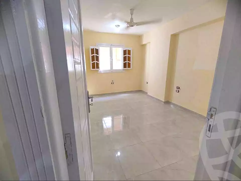 https://aqarmap.com.eg/ar/listing/6892140-for-sale-cairo-ain-shams-ain-shams-el-sharkia