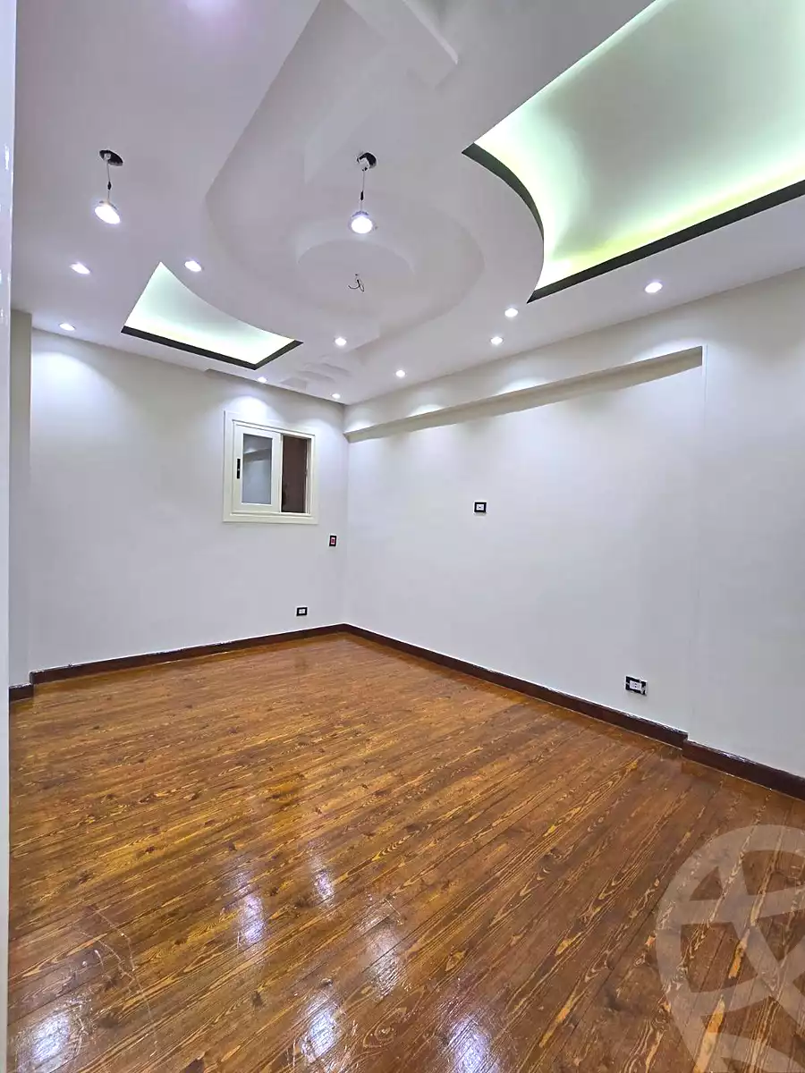https://aqarmap.com.eg/ar/listing/6892389-for-sale-alexandria-el-asafra-l-sfr-bhry