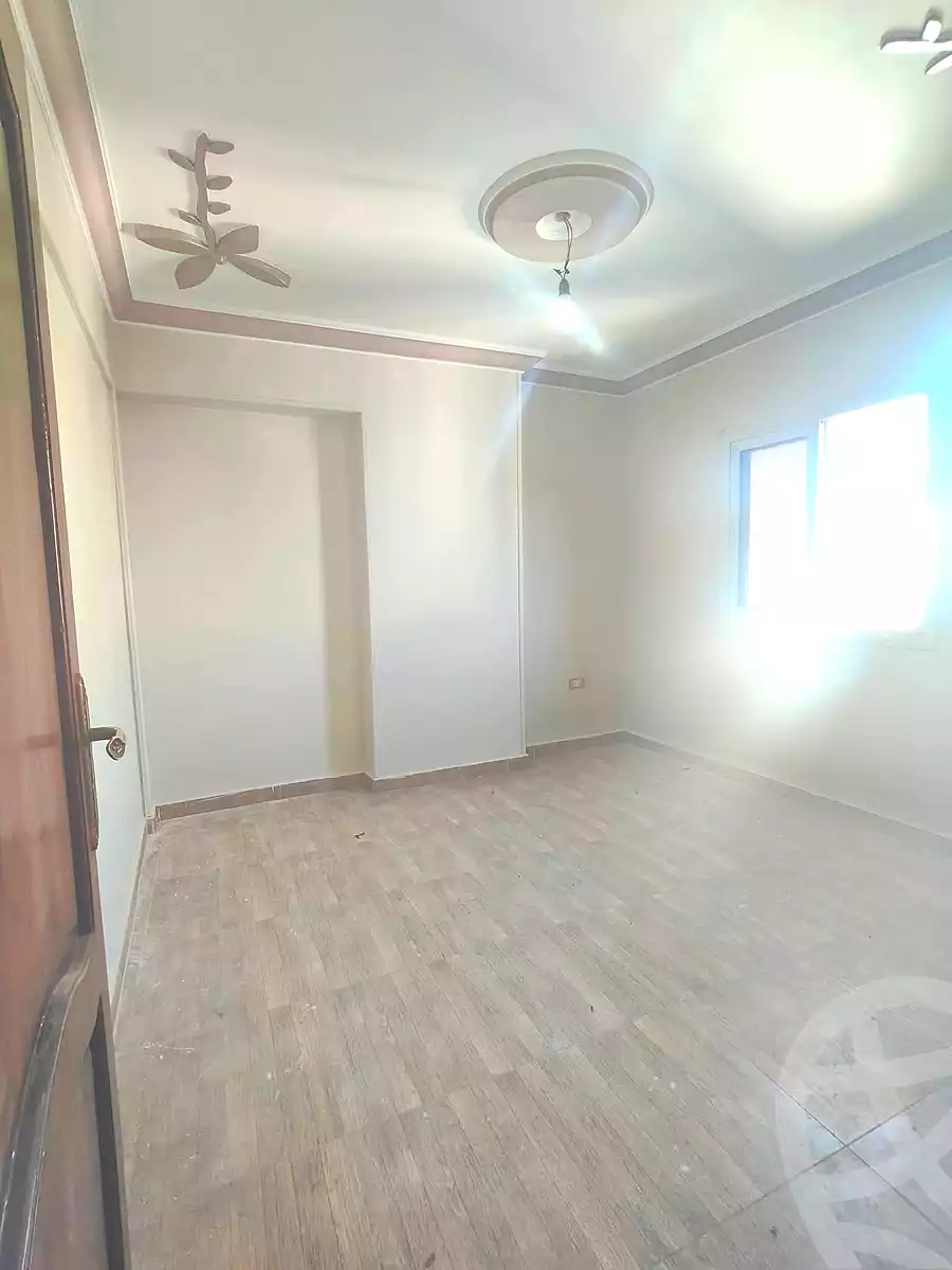 https://aqarmap.com.eg/ar/listing/6893006-for-sale-alexandria-sydy-bshr-sydy-bshr-bhry