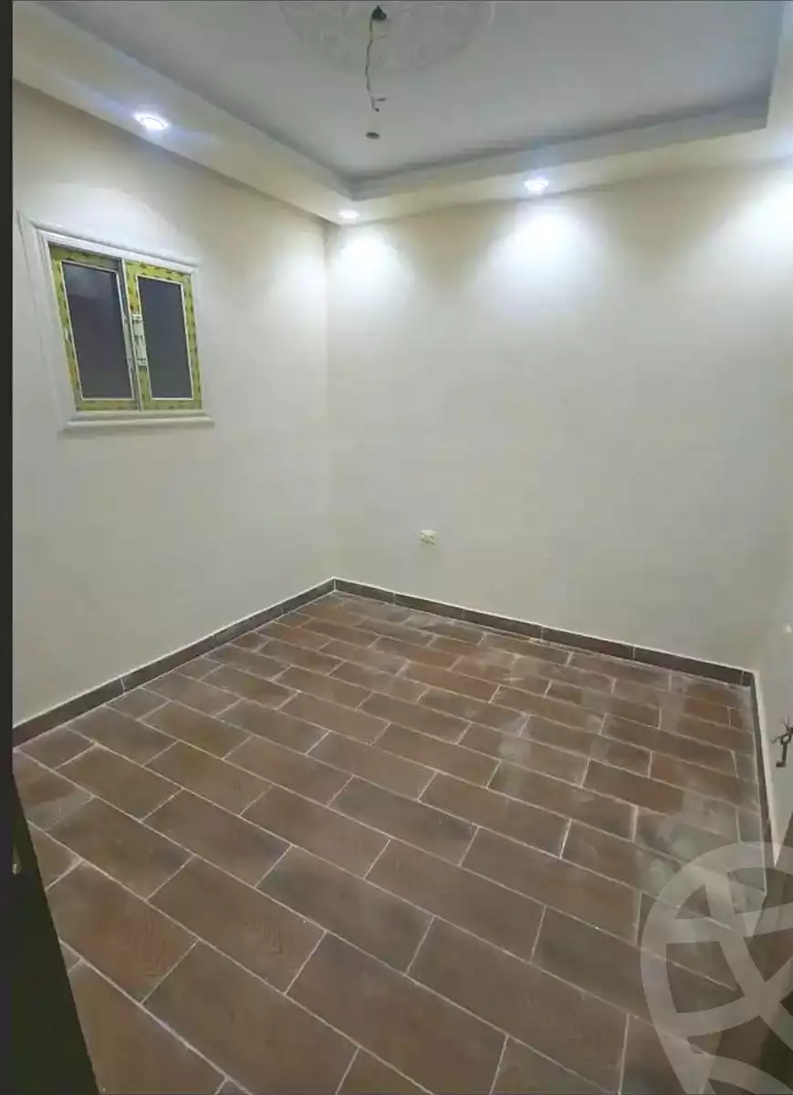 https://aqarmap.com.eg/ar/listing/6893231-for-sale-alexandria-al-agamy-lbytsh-el-zahraa-st