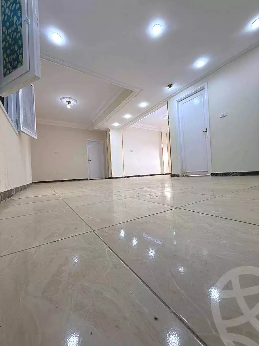 https://aqarmap.com.eg/en/listing/6893304-for-sale-cairo-helwan-mnshy-yn-hlwn-mansour-st
