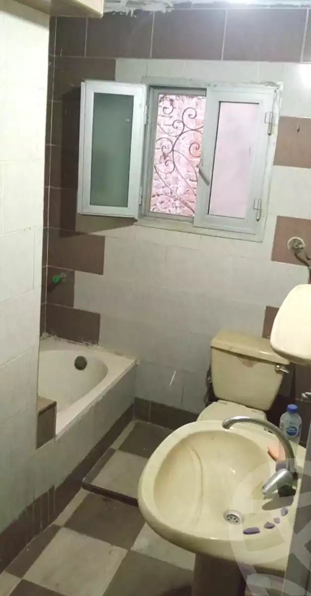 https://aqarmap.com.eg/en/listing/6893373-for-sale-alexandria-sydy-bshr-sydy-bshr-bhry