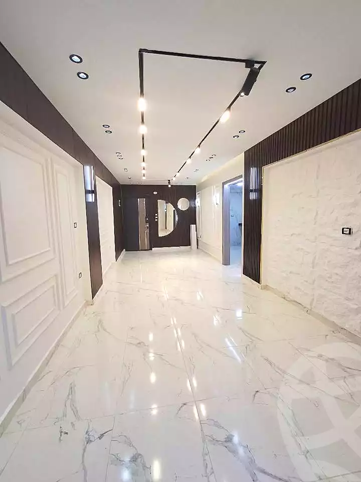 https://aqarmap.com.eg/ar/listing/6893397-for-sale-alexandria-al-agamy-lbytsh-shahr-al-assal-st