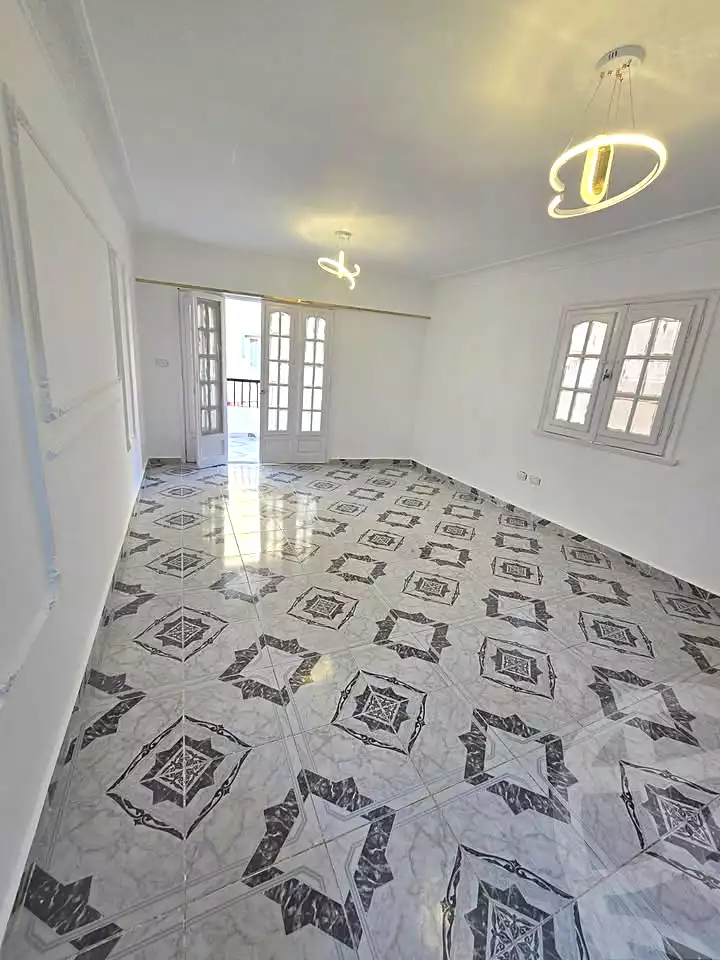 https://aqarmap.com.eg/ar/listing/6893456-for-sale-alexandria-al-agamy-shataa-el-nakheel-no-9-st