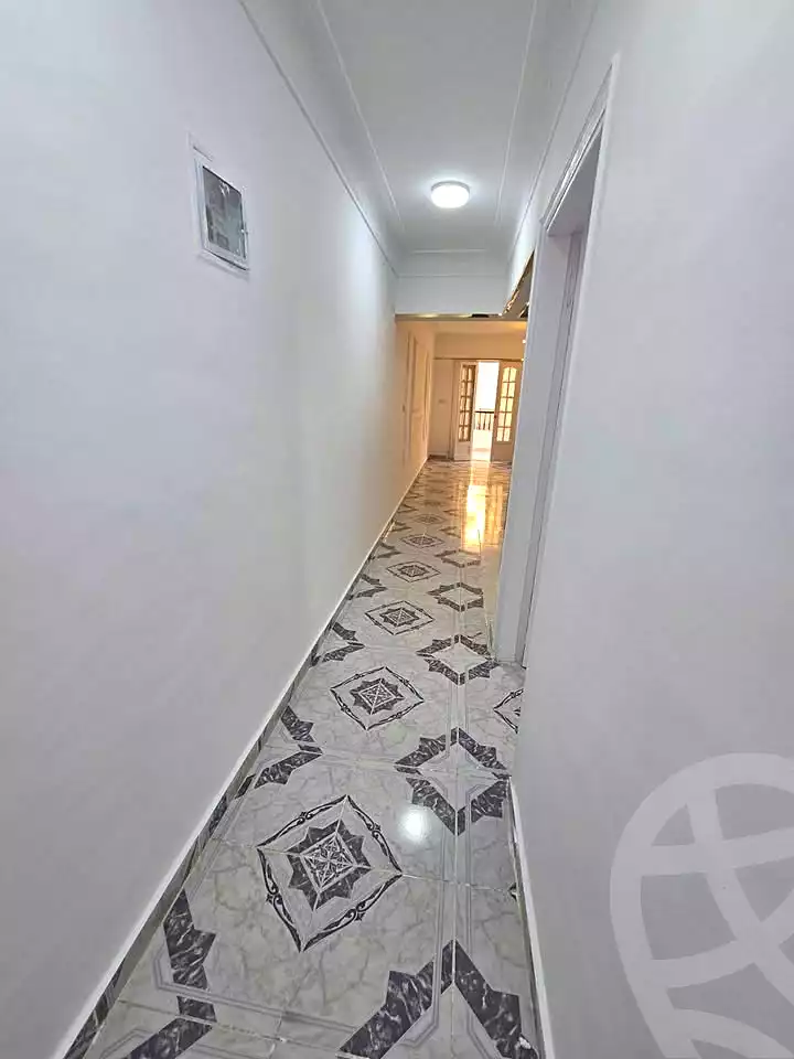 https://aqarmap.com.eg/ar/listing/6893456-for-sale-alexandria-al-agamy-shataa-el-nakheel-no-9-st