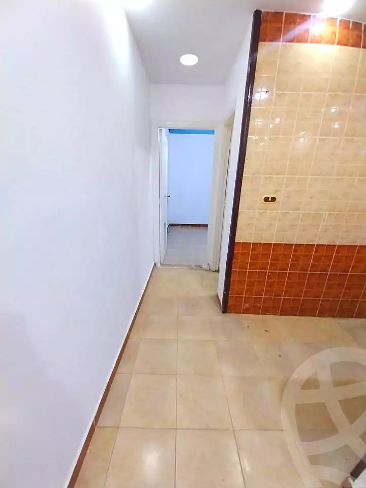 https://aqarmap.com.eg/ar/listing/6893622-for-sale-alexandria-al-agamy-shataa-el-nakheel-no-9-st