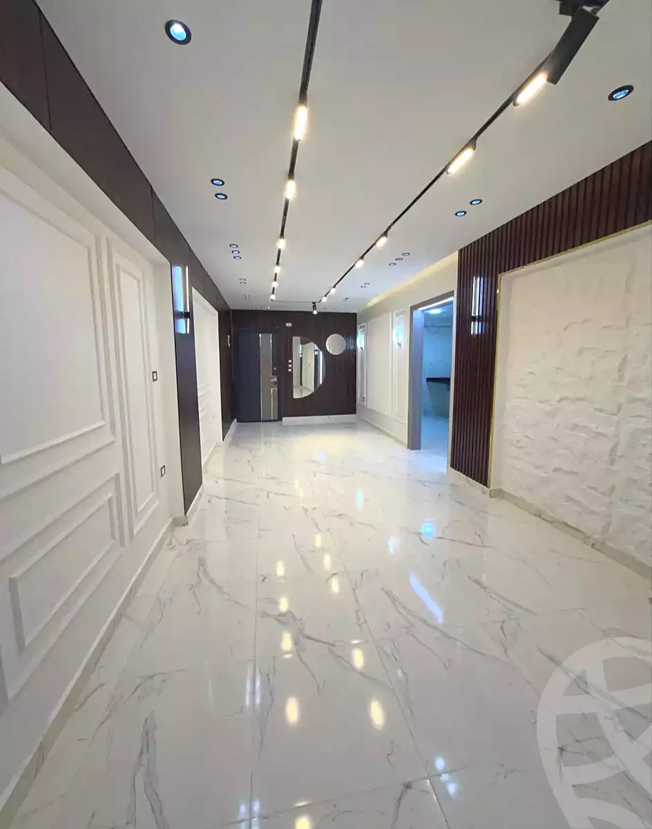 https://aqarmap.com.eg/ar/listing/6893769-for-sale-alexandria-al-agamy-lbytsh-shahr-al-assal-st