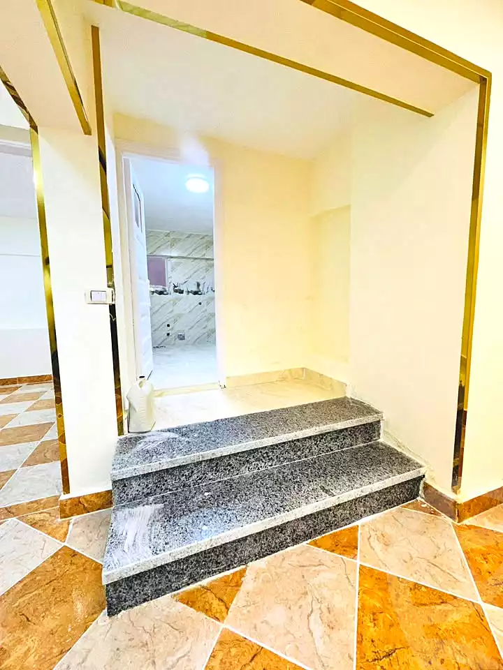 https://aqarmap.com.eg/en/listing/6893786-for-sale-alexandria-al-agamy-shataa-el-nakheel-no-9-st